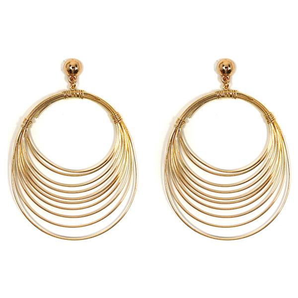 LAYERED ROUND DANGLE EARRING