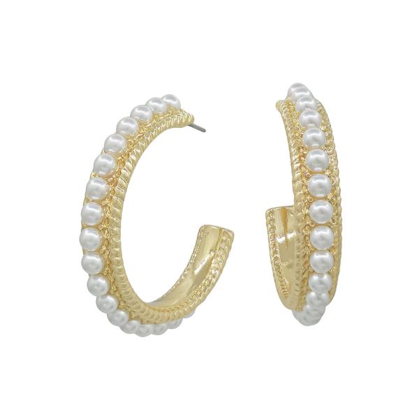 TEXTURED METAL PEARL HOOP EARRING