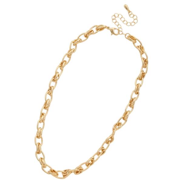 OVAL LINK CHAIN NECKLACE
