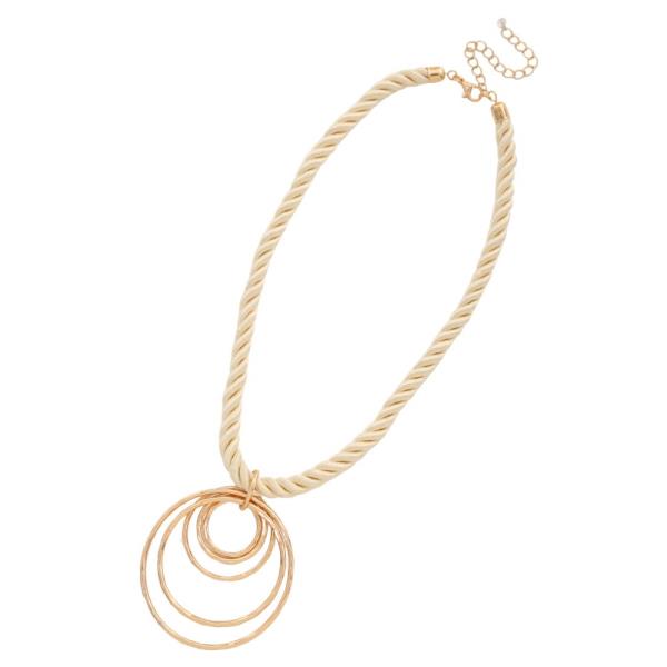 ROPE CORD LAYERED CIRCLE PENDANT NECKLACE
