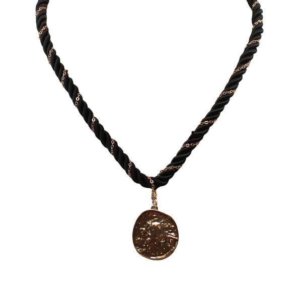 ROPE CORD HAMMERED CIRCLE PENDANT NECKLACE