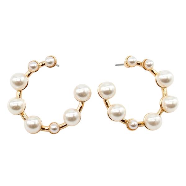 MULTI SIZE PEARL STATION CIRCLE OPEN HOOP EARRING
