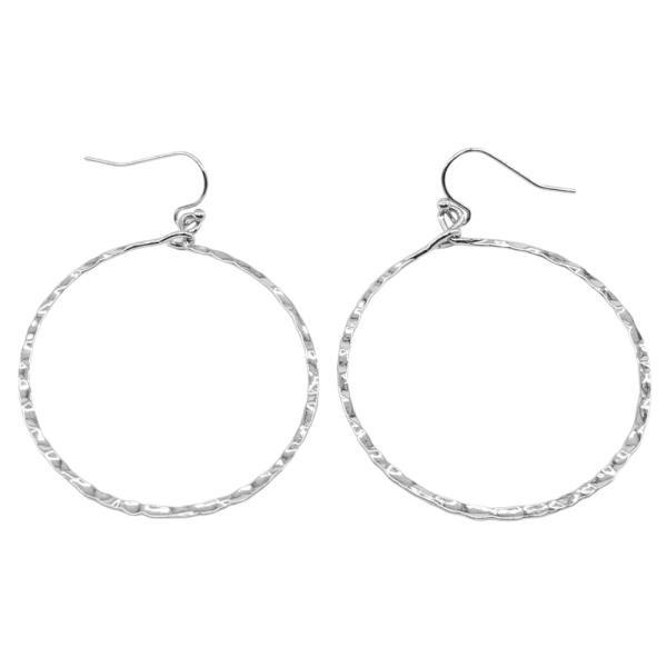 TEXTURED HOOP METAL EARRING