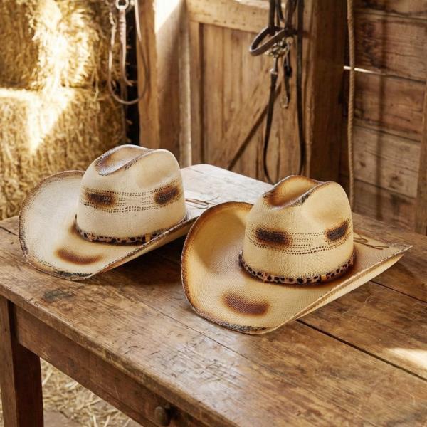 DISTRESSED TWO-TONE COWBOY HAT WITH LEAOPARD-PRINTED BAND WITH STARS
