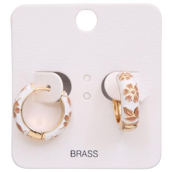 FLOWER EDGE HOOP EARRING