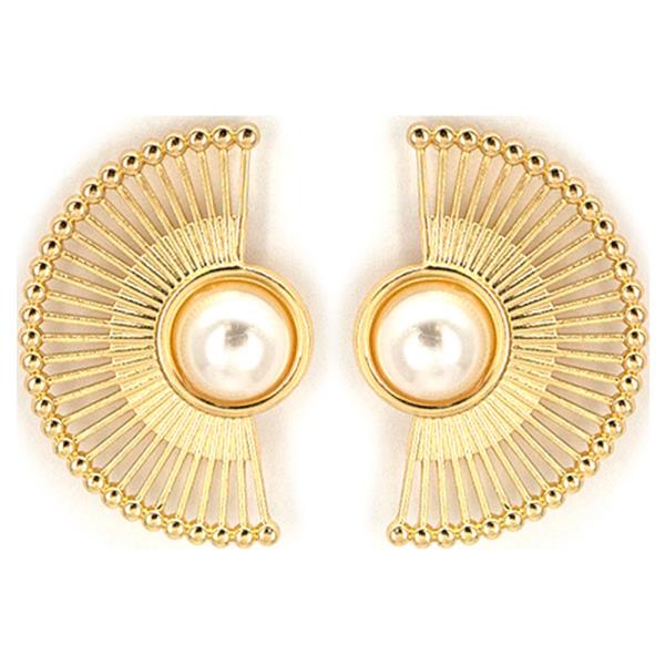 TEXTURED METAL FAN PEARL CENTER STUD EARRING