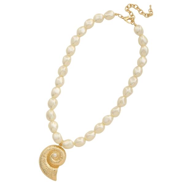 SEASHELL PENDANT METAL PEARL BEAD NECKLACE