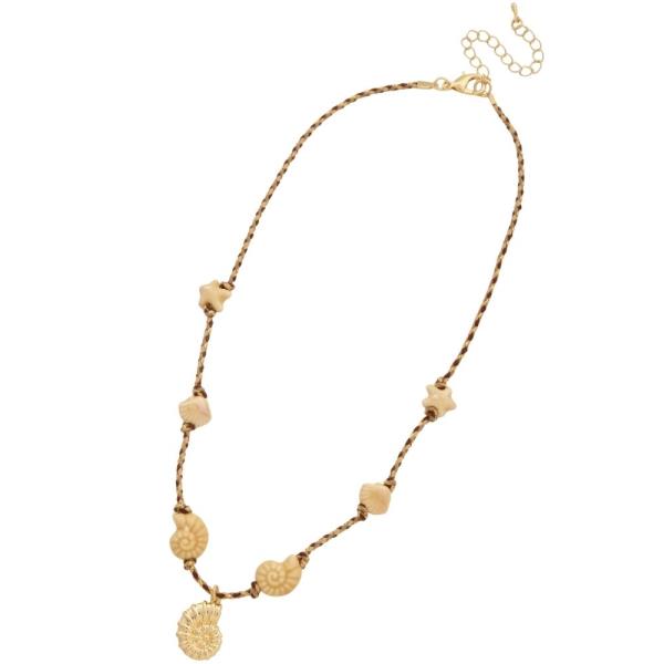 SEASHELL STATION BEADED NECKLACE