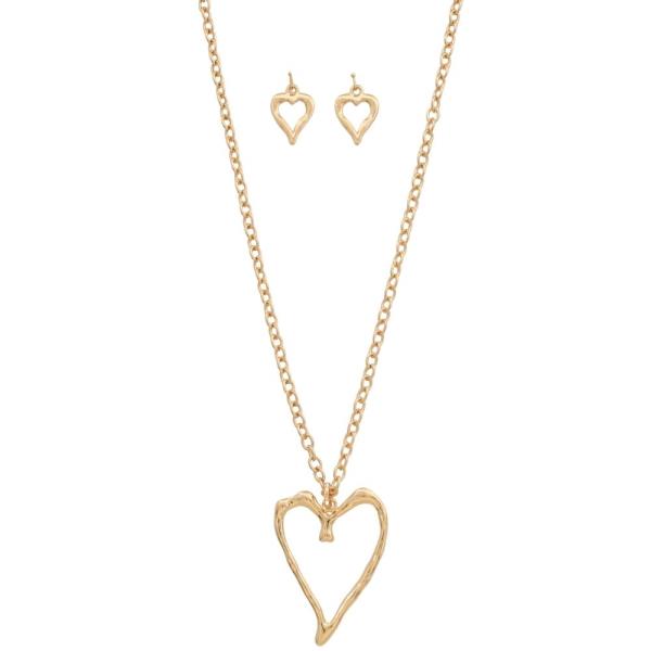 HEART PENDANT METAL NECKLACE