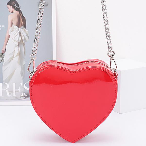 ENAMEL HEART SHAPE CROSSBODY BAG