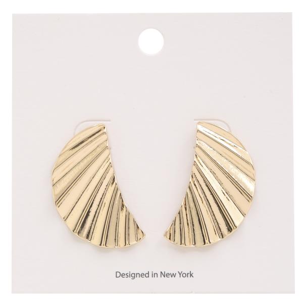 RIBBON METAL DANGLE EARRING