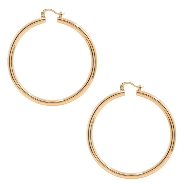 METAL TUBE HOOP EARRING