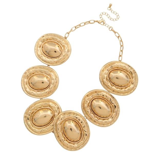 OVAL METAL NECKLACE