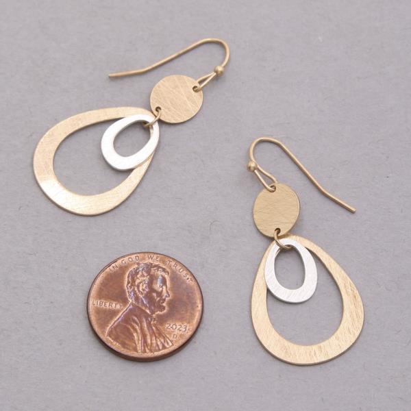 TWO TONE BRUSHED METAL GEO SHAPE DANGLE EARRING