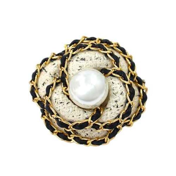 FABRIC PEARL FLOWER BROOCH