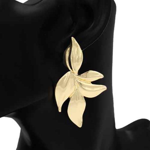 TEXTURED METAL LEAF DANGLE EARRING