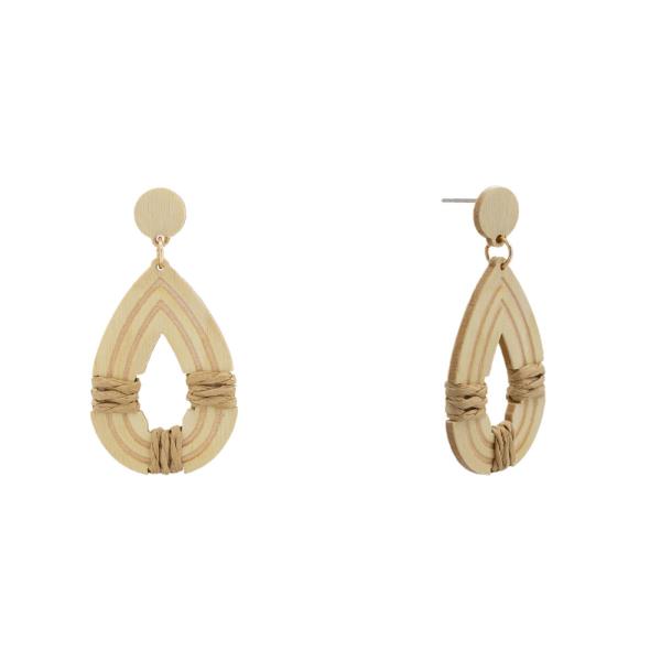 WOOD RAFFIA TEARDROP DANGLE EARRING