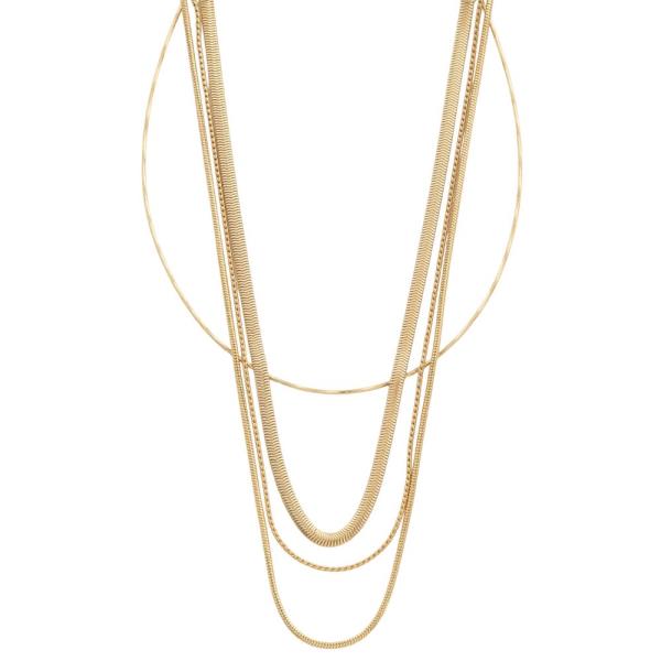 CHAIN LAYERED METAL NECKLACE