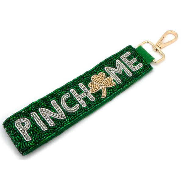 ST PATRICK`S DAY SEED BEAD LETTER PINCH ME BAG CHARM KEYCHAIN