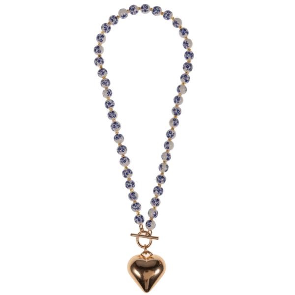 PUFFY HEART WITH CERAMIC BEAD FRONT TOGGLE SHORT NECKLACE