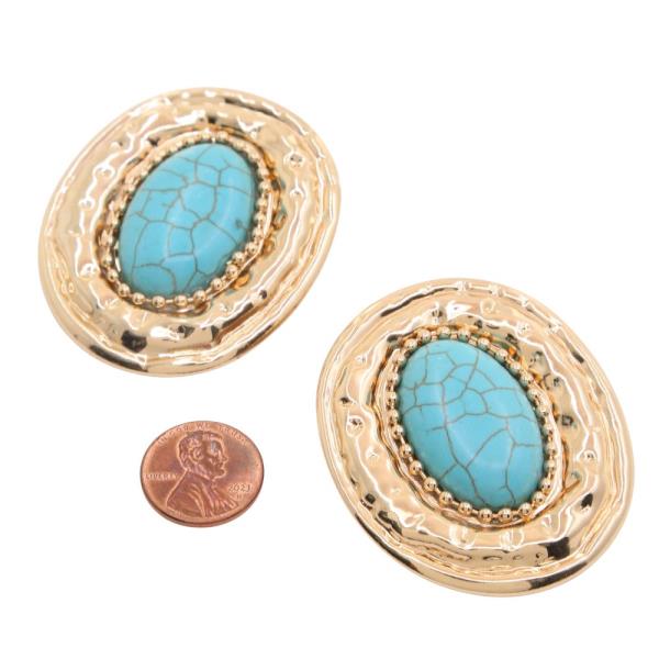 TURQUOISE BEAD OVAL METAL EARRING