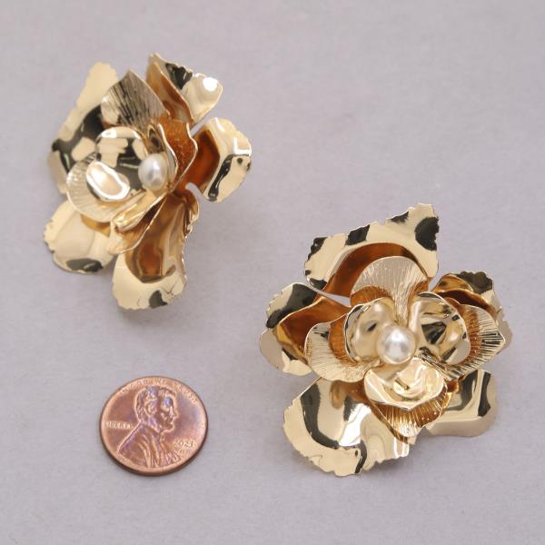 FLOWER PEARL BEAD METAL EARRING