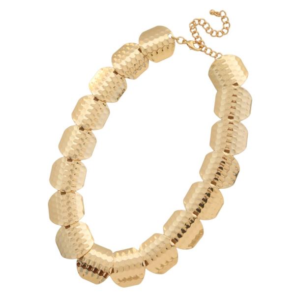 HAMMERED METAL LINK NECKLACE