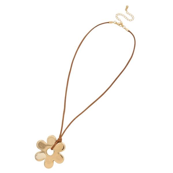FLOWER PENDANT NECKLACE