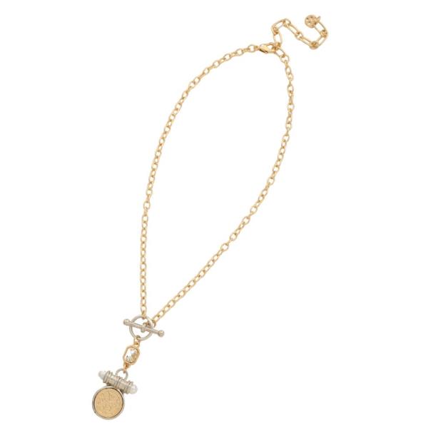 TWO TONE METAL TOGGLE CLASP NECKLACE