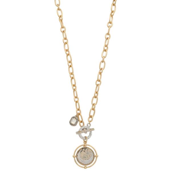TWO TONE COIN TOGGLE CLASP METAL NECKLACE