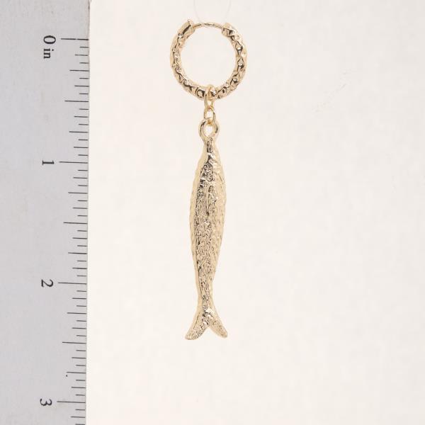 FISH METAL DANGLE EARRING