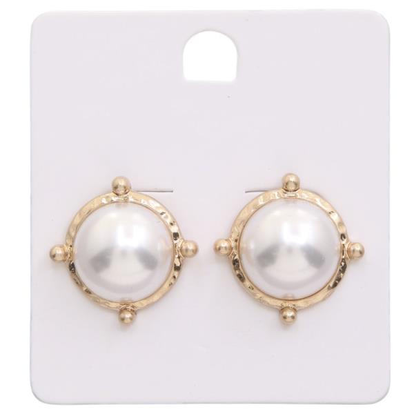 ROUND BEAD METAL EARRING