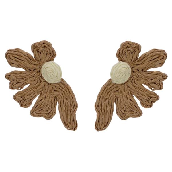 RAFFIA FLOWER STUD EARRING