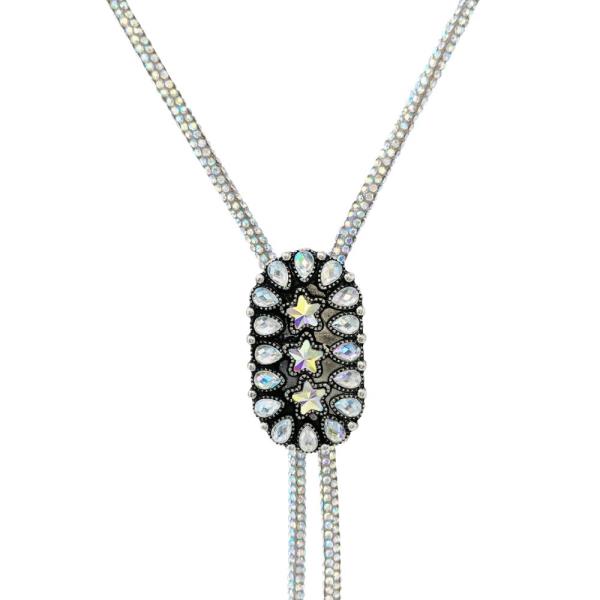 WESTERN RHINESTONE CORD OVAL CONCHO NECKLACE