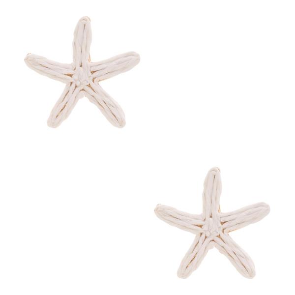 RAFFIA STAR EARRING