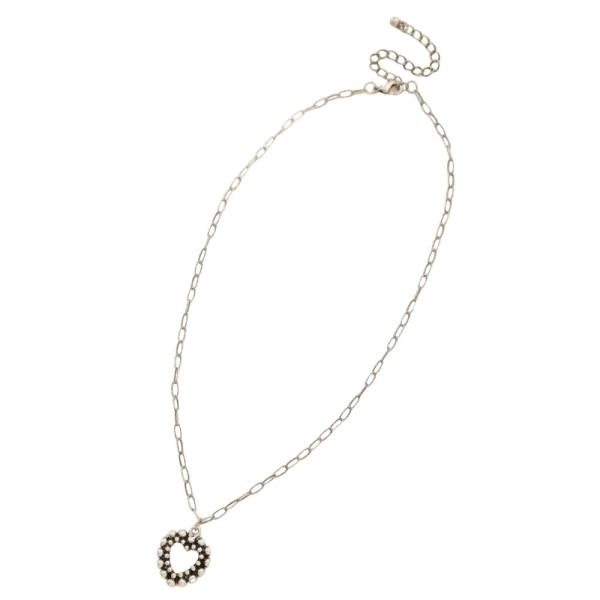 HEART CHARM METAL NECKLACE