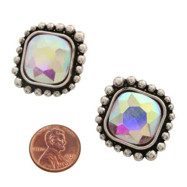 RHINESTONE STUDDED METAL EARRING