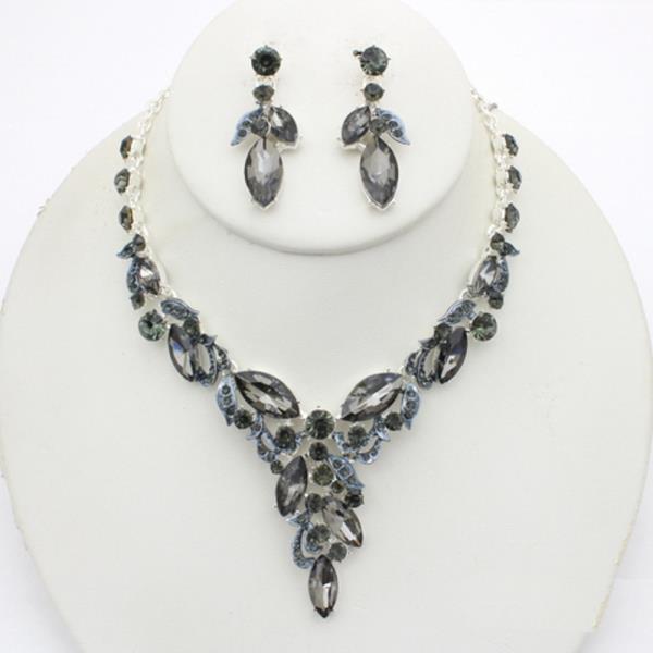 RHINESTONE V STYLE NECKLACE EARRING SET
