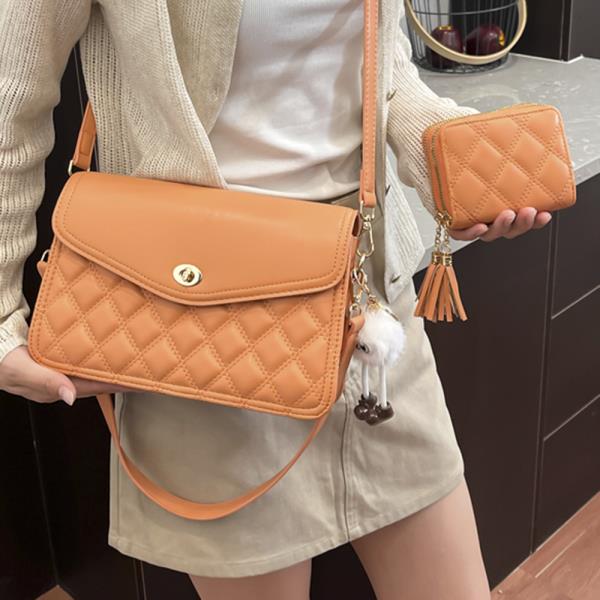 2IN1 QUILTED CROSSBODY W WALLET SET