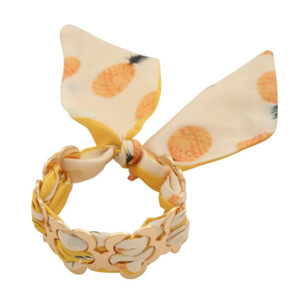 SCARF METAL BRACELET