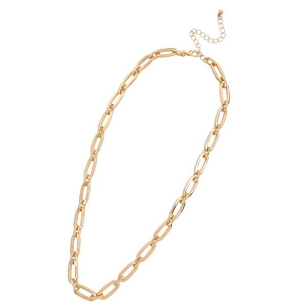 OVAL LINK METAL NECKLACE