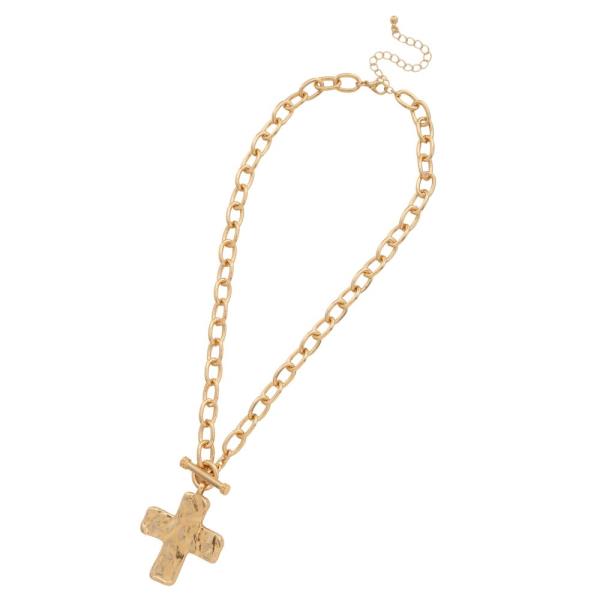 CROSS PENDANT TOGGLE CLASP OVAL LINK METAL NECKLACE