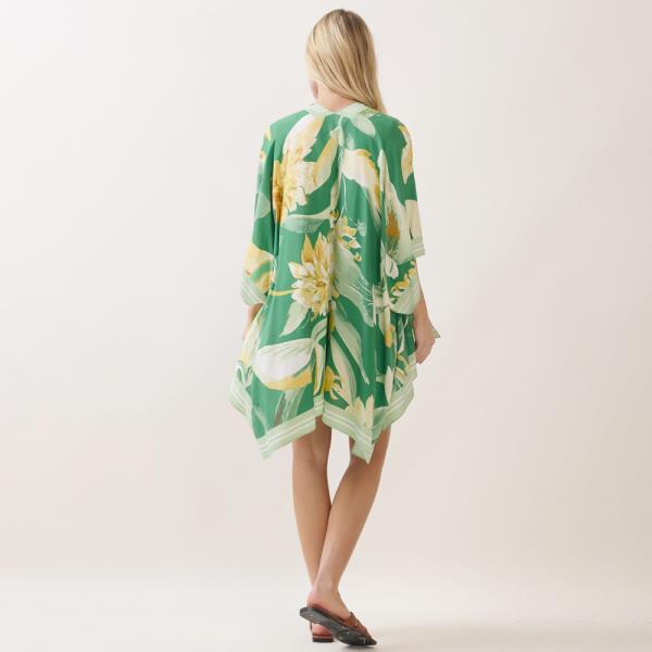 FLORAL PRINT KIMONO