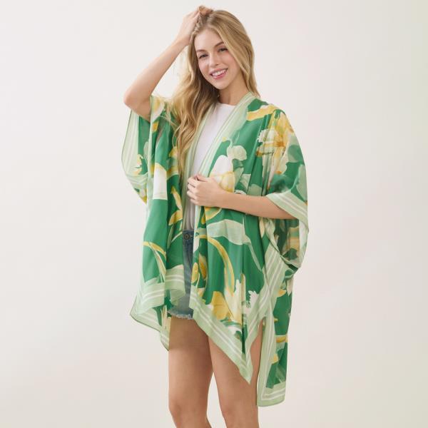 FLORAL PRINT KIMONO