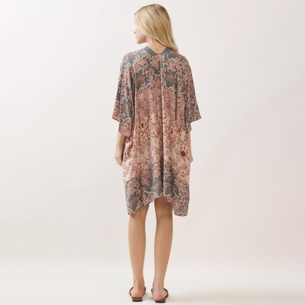 BOHEMIAN FLORAL PAISLEY PRINT KIMONO