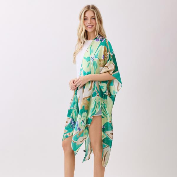 VIBRANT BOTANICAL PRINT SILKY FEEL KIMONO