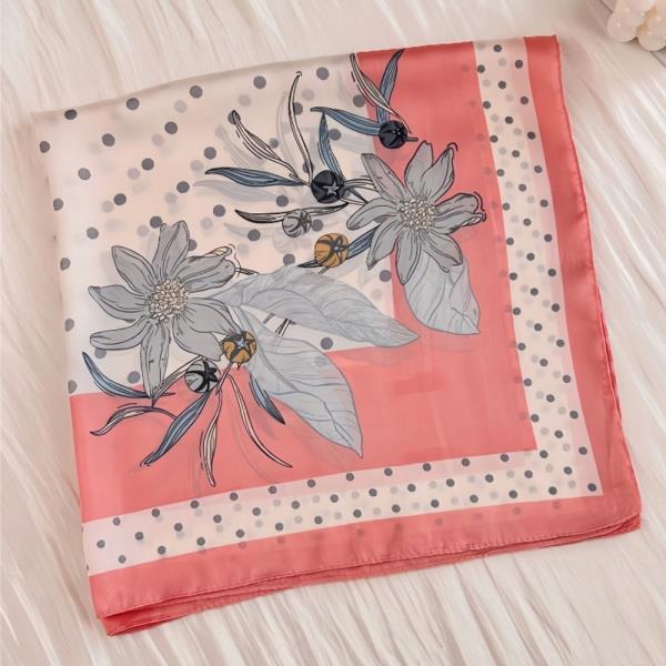 DELICATE BELLFLOWER PRINT BANDANA - SQUARE STYLE NECKWEAR