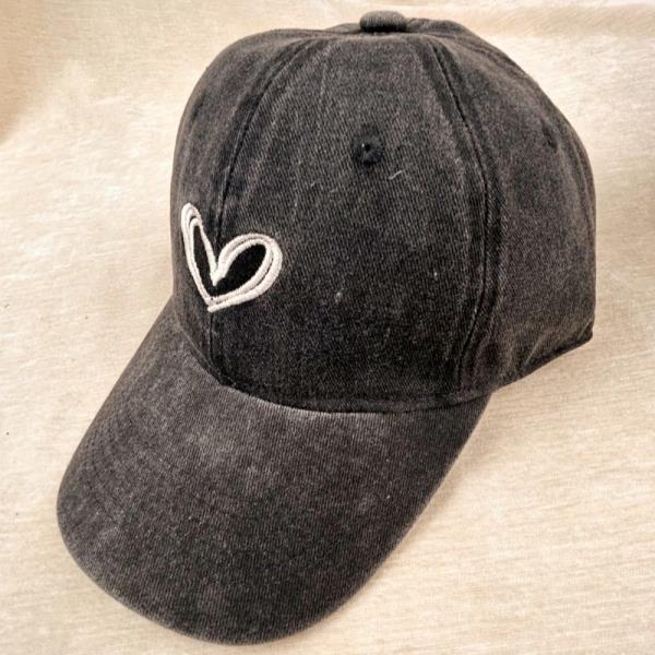 HEART EMBROIDERED WASHED BASEBALL CAP - ADJUSTABLE FIT
