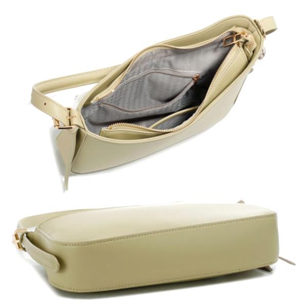 SMOOTH CURVE SHAPE SHOULDER BAG W PEARL RIBBON KEYCHAIN