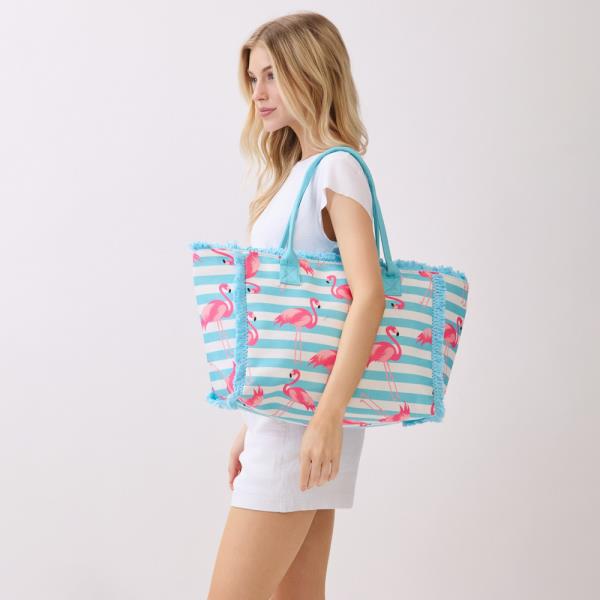 FLAMINGO STRIPE FRINGE TOTE BAG.